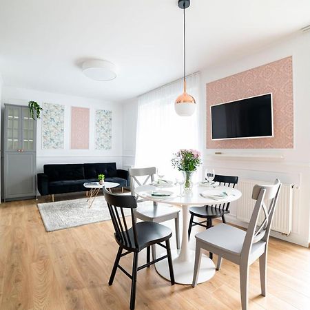 Heaven Apartment In The Old Town With Private Parking Danzica Esterno foto