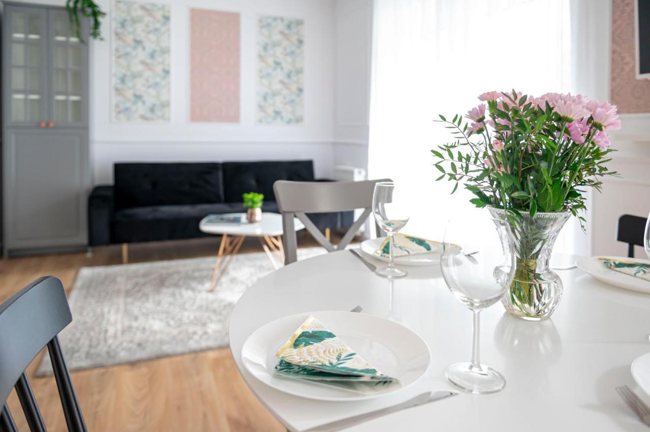 Heaven Apartment In The Old Town With Private Parking Danzica Esterno foto